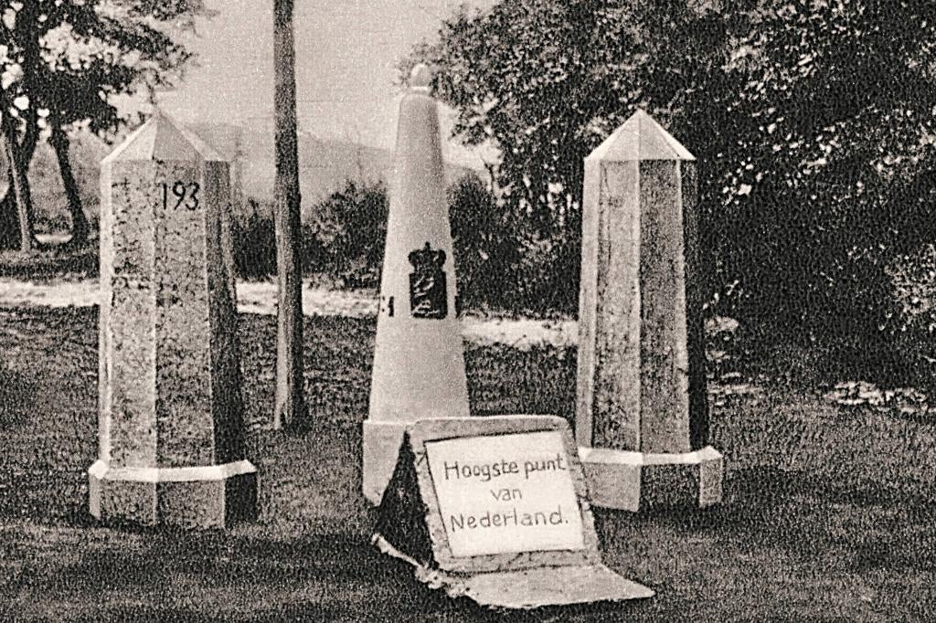 939522	Vaals	Limburg	Drielandenpunt	. Niet gelopen, Ophalen of Verzenden, 1940 tot 1960, Ongelopen, Limburg