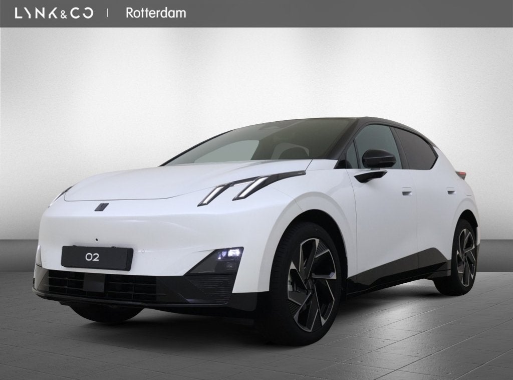 Lynk & Co 02 | MORE | 360 Camera | Warmtepomp | (bj 2026)
