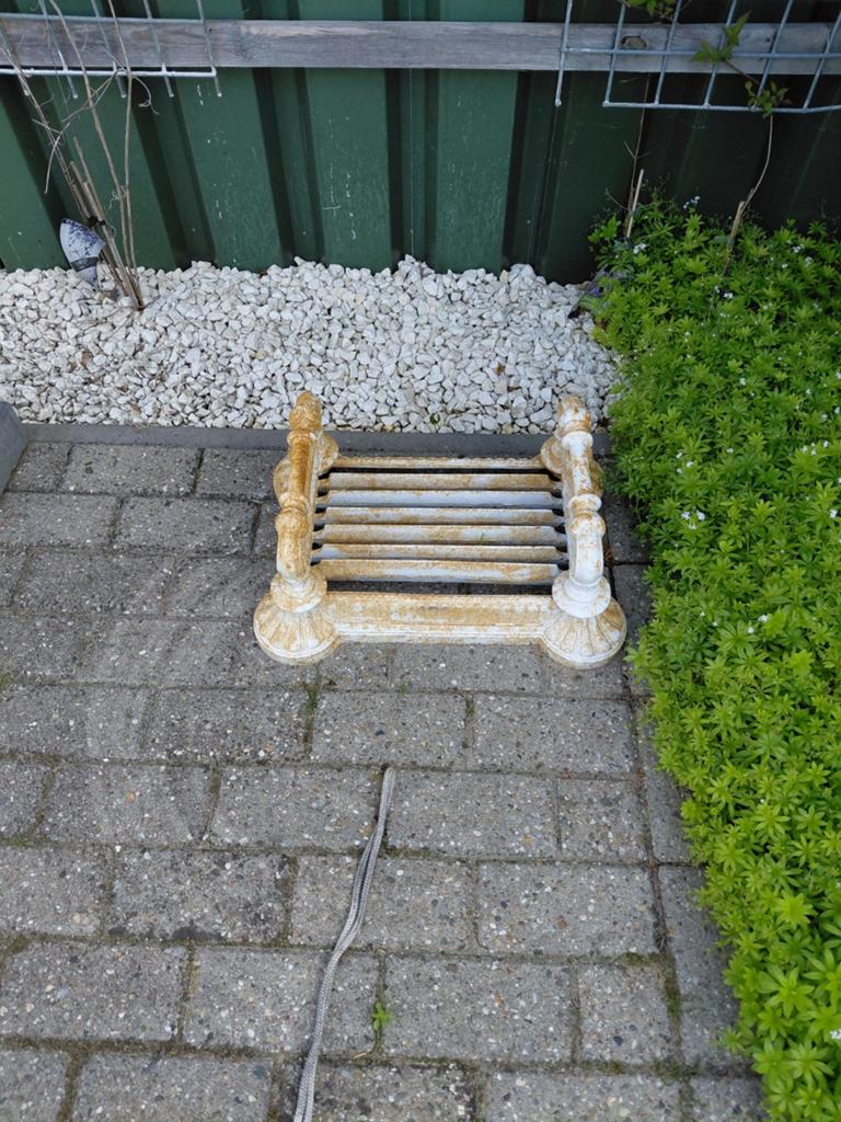 Antieke gietijzeren voetenveger/schoonmaker, Ophalen of Verzenden