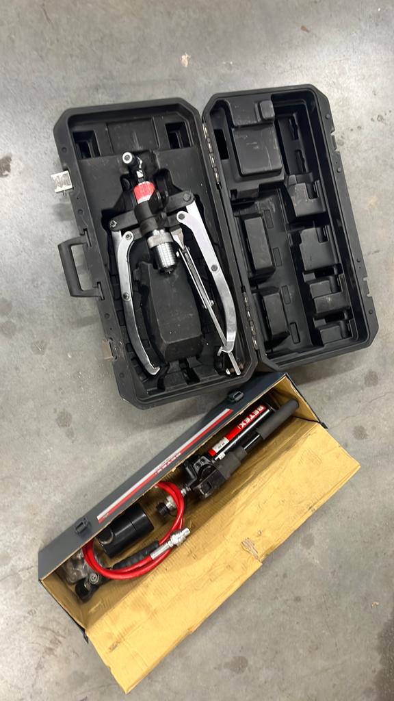 Betex pomp - vijzel - poelietrekker - hydraulische set, Ophalen, Gebruikt