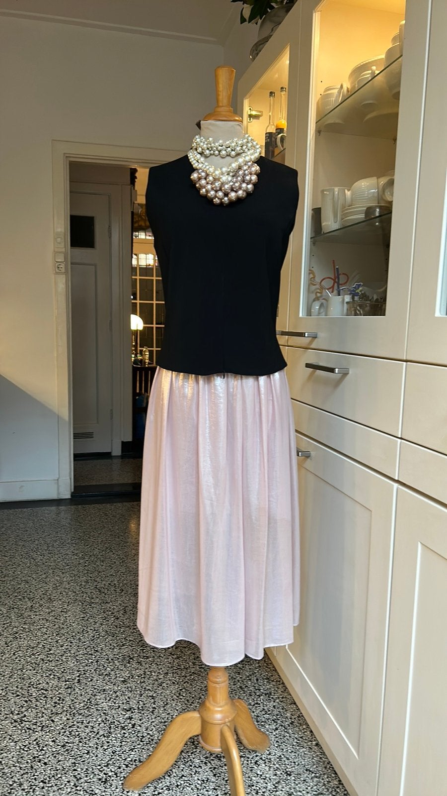 ‘Ballet’roze glansend rokje, Forever 21, M,  korte voering, Ophalen of Verzenden, Nieuw, Roze, Onder de knie