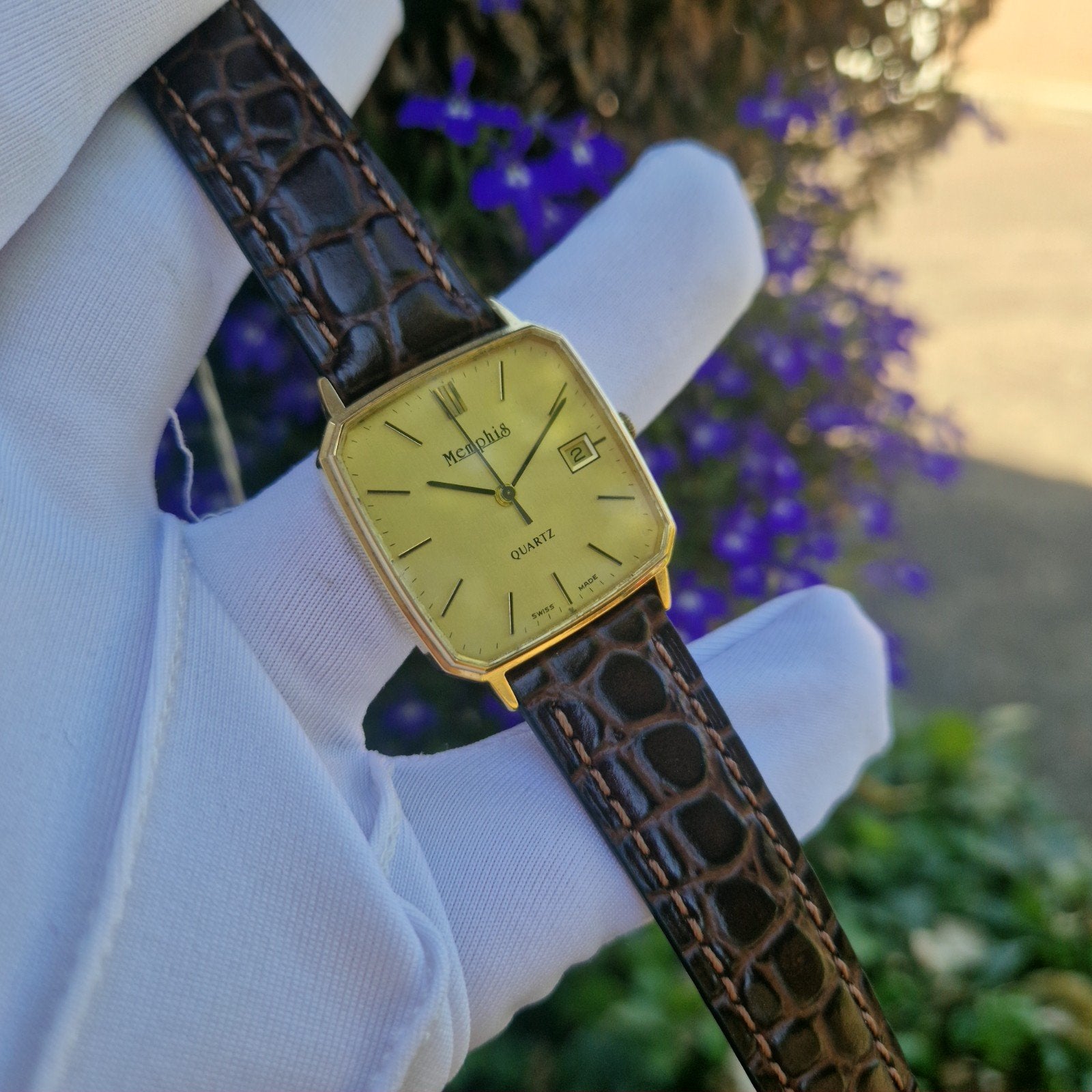 Memphis Quartz 14K goud horloge Vintage, Gebruikt, Ophalen of Verzenden, 17 tot 18, Dame