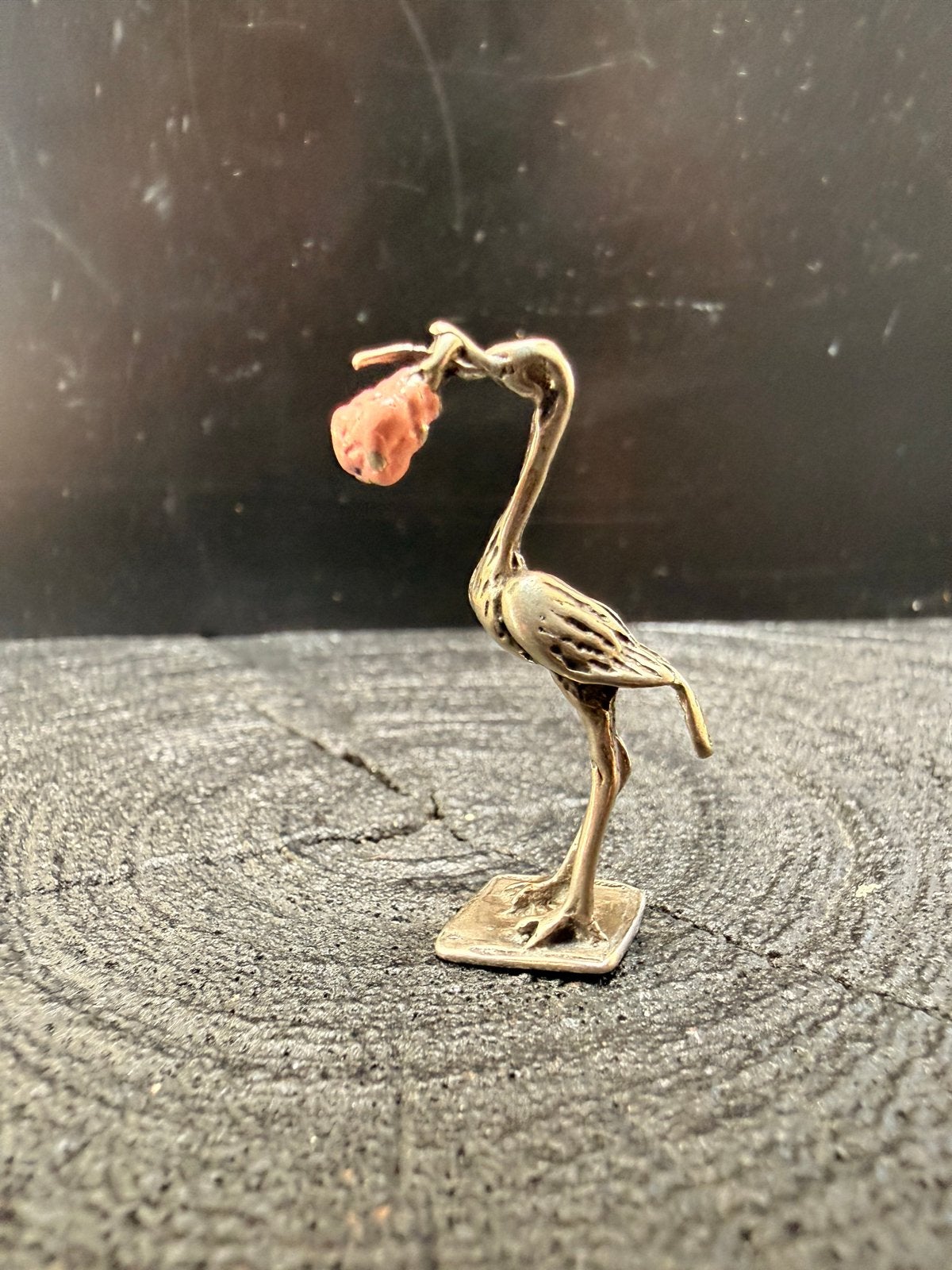 Zilveren miniatuur ooievaar met baby in roze doek, Verzenden, Zilver