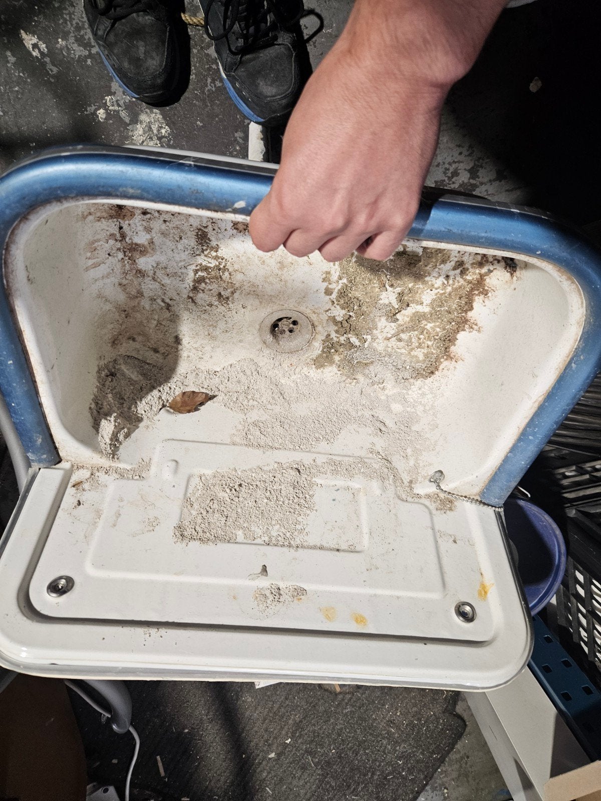 Robuuste buiten wasbak - Ideaal voor tuin of werkplaats, Ophalen, Gebruikt, Wastafel