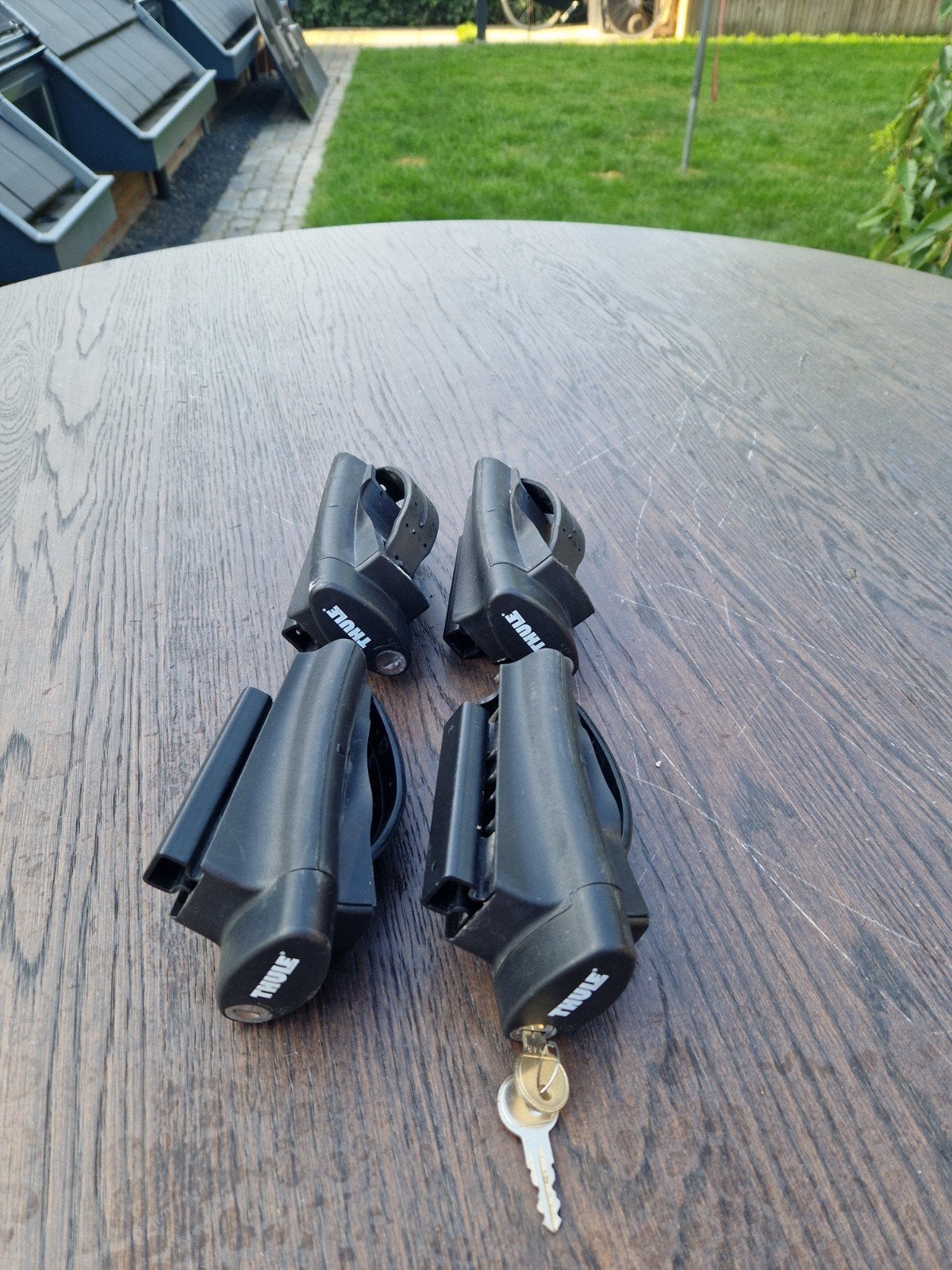 Thule dakdrager voetenset voor open rails, Ophalen of Verzenden, Gebruikt