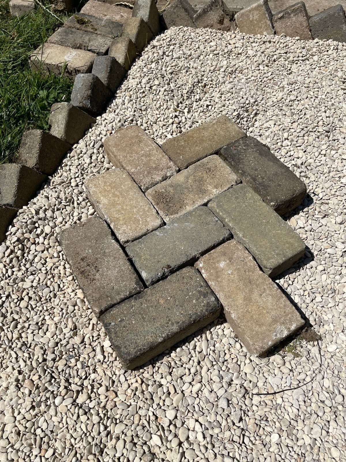 Betonklinkers klinkertjes ruim 35m2, Ophalen, Gebruikt, Klinkers, 10 m² of meer