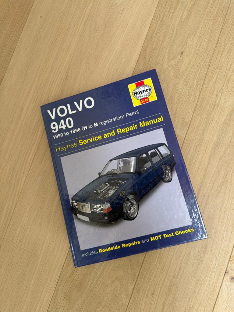 Haynes Volvo 940 handboek, Ophalen
