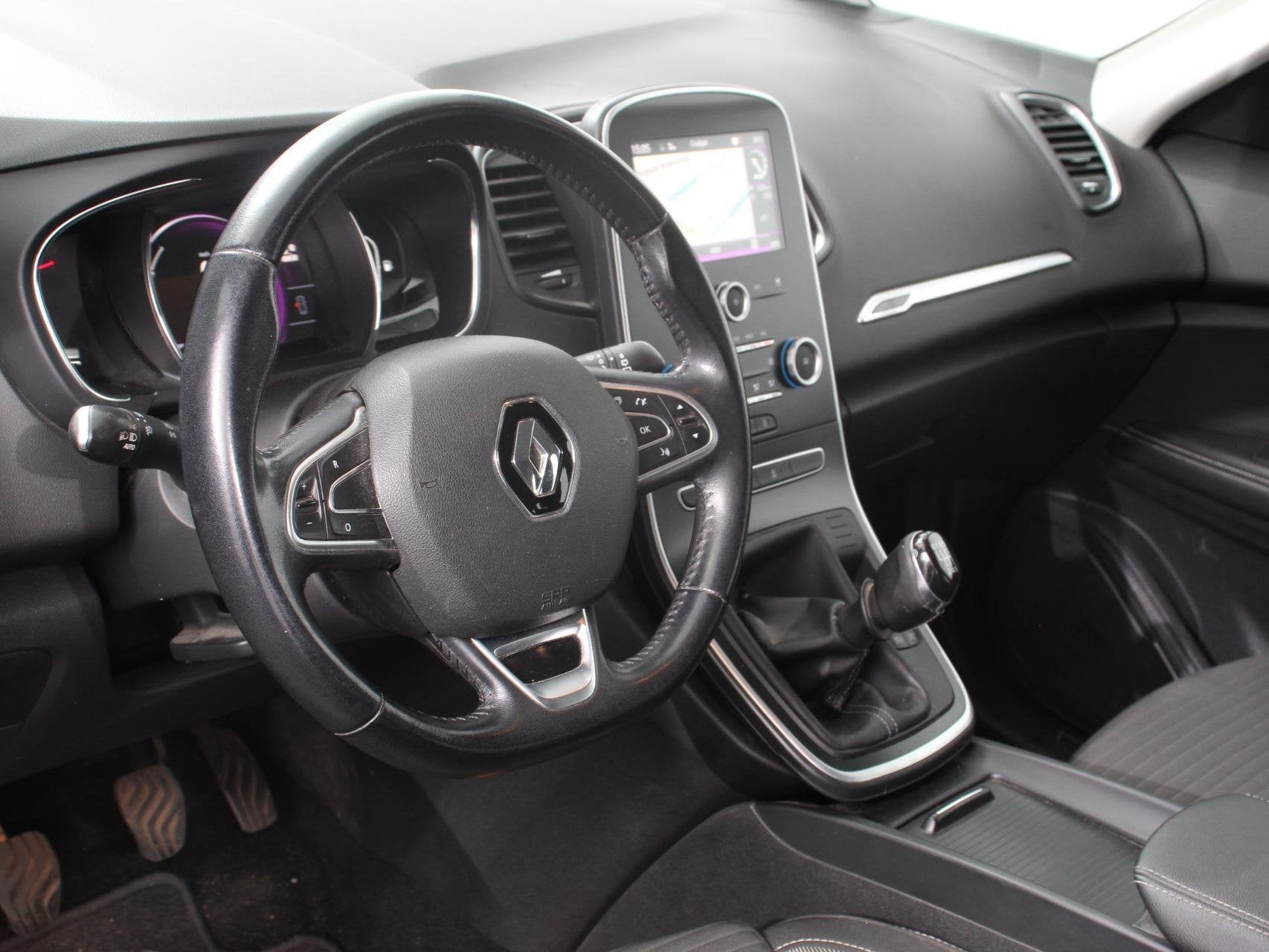 Renault Grand Scénic 1.2 TCe Zen Navigatie Trekhaak Climate, Auto's, Voorwielaandrijving, Stof, Gebruikt, Euro 6