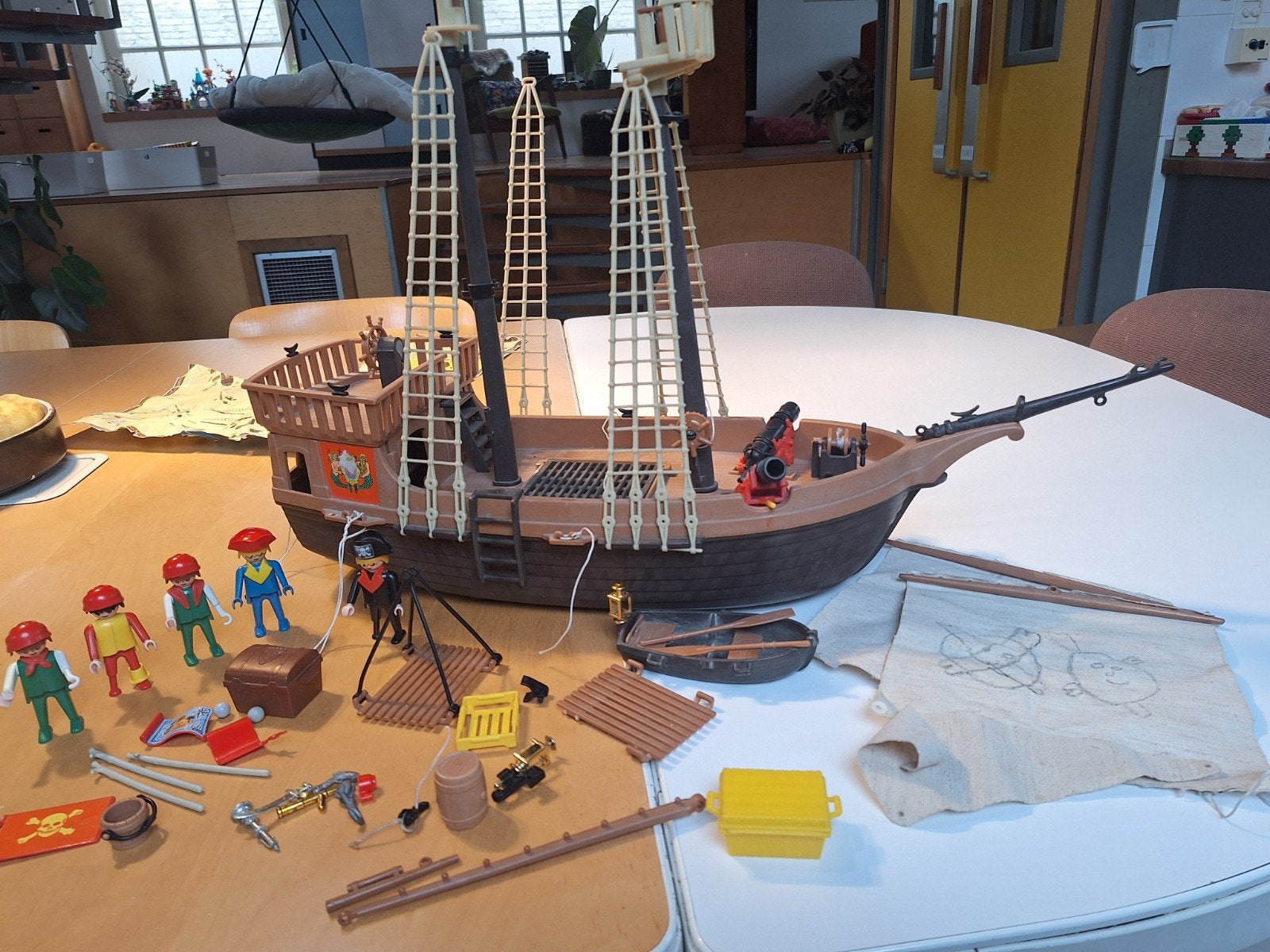 Vintage Playmobil piratenschip - 3750, Gebruikt, Complete set, Ophalen of Verzenden, Boot/Schip