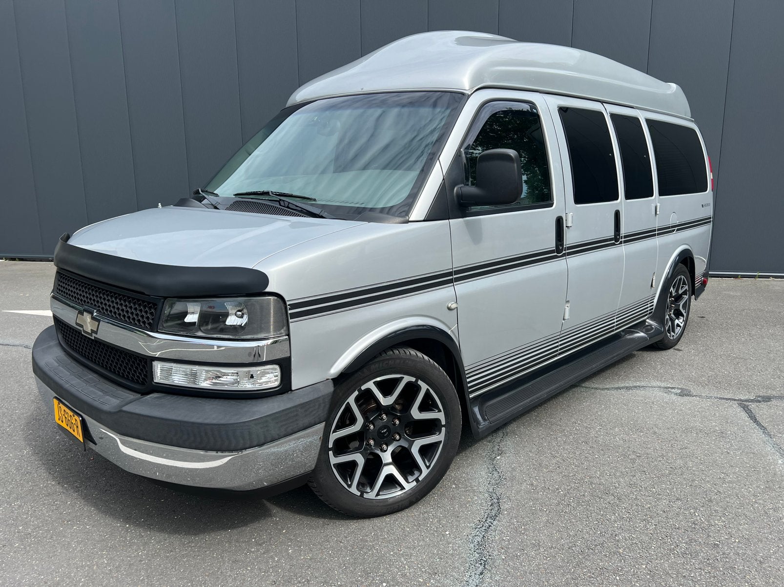 UNIEK Chevrolet Express Chevy Van GMC Savana Camper LPG Bus, Auto's, Automaat, Achterwielaandrijving, 8 cilinders, 2000 kg