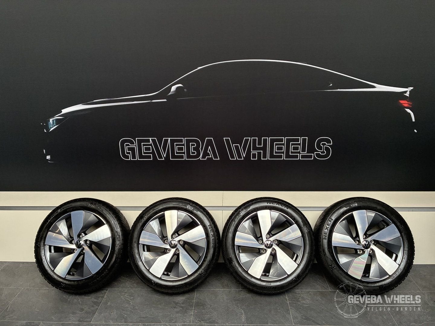 17” originele Volkswagen Passat B9 velgen + allseason banden, -, -, Banden en Velgen, 17 inch