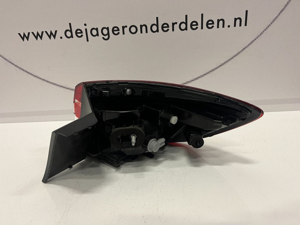 RENAULT CLIO 5 LED ACHTERLICHT RECHTS ACHTER 265551550R, Renault Group, Gebruikt, Contact.group@renault.com, Renault