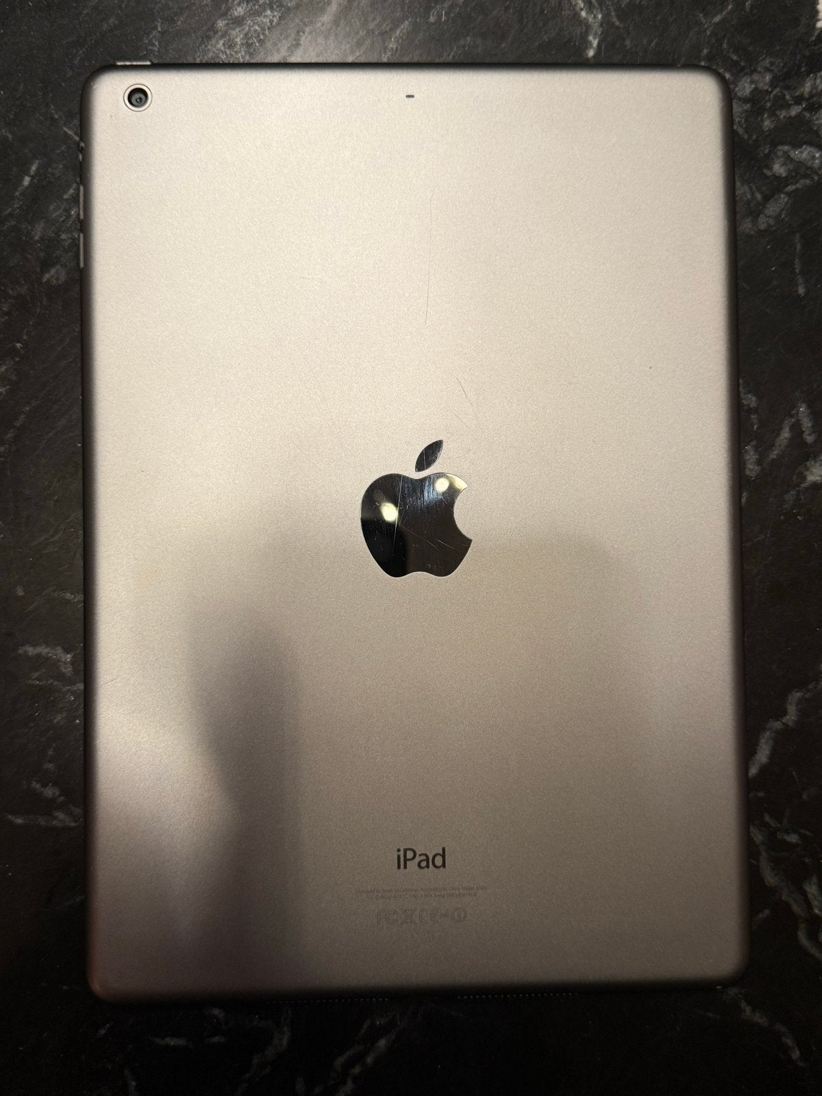 Apple iPad air 16gb- goed werkend! Geen schade!, Computers en Software, Apple iPad, Zo goed als nieuw, Grijs, 16 GB