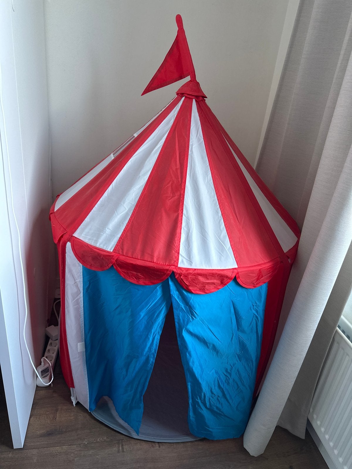 Ikea Circustent - Zo goed als nieuw speelplezier!, Ophalen, Zo goed als nieuw