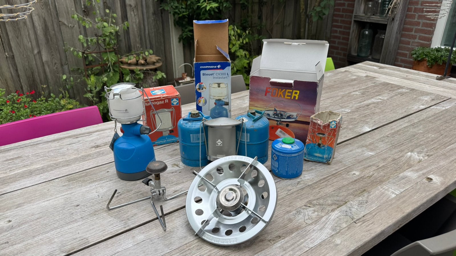 Diversen gasflessen, gasbranders, gaslampen, Caravans en Kamperen, Ophalen, Zo goed als nieuw