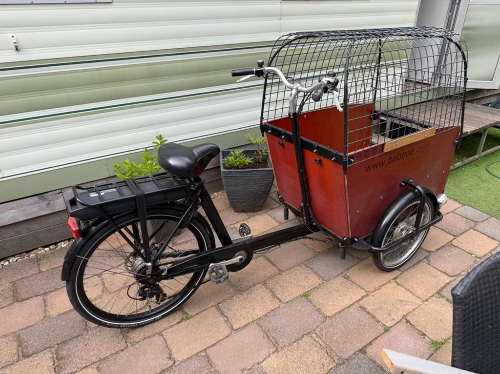Bakfiets elektrisch, Fietsen en Brommers, Fietsen | Bakfietsen, Zo goed als nieuw, 4 kinderen of meer, Elektrisch, Ophalen of Verzenden