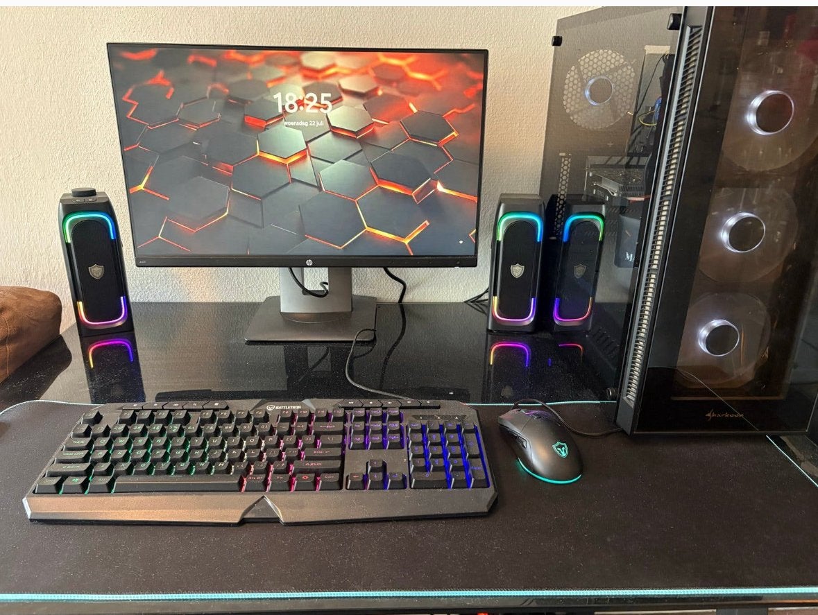 Complete Gaming PC Setup met Monitor, Toetsenbord, muis, box, Ophalen of Verzenden, Zo goed als nieuw, Gaming, Met videokaart