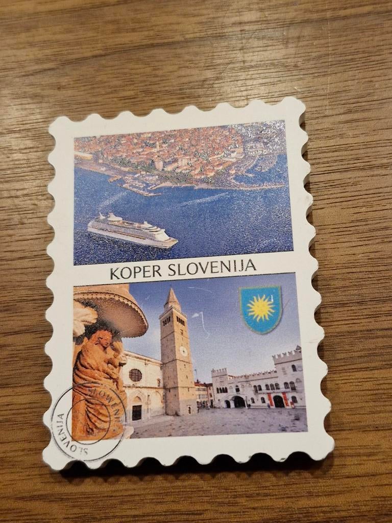 145 Koelkastmagneet  Koper Slovenië, Ophalen of Verzenden
