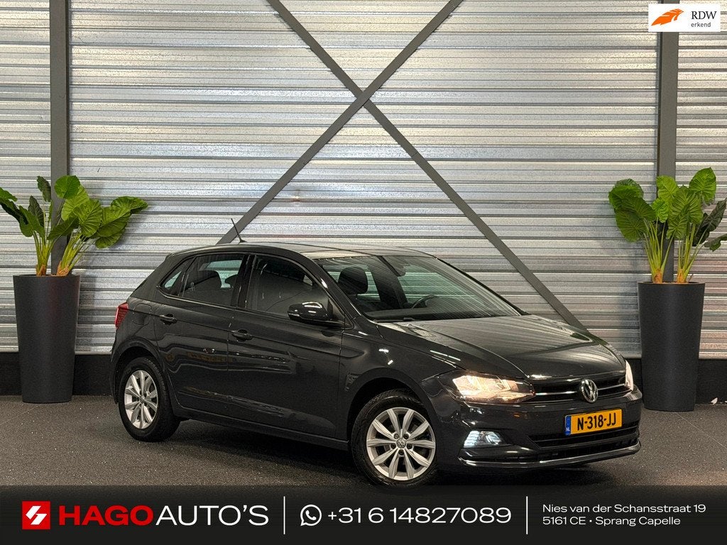 Volkswagen Polo 1.0 TSI Comfortline NAVI/CRUISE/PDC/HALF-LED, Auto's, Volkswagen, Voorwielaandrijving, Euro 6, Leder en Stof, 23 km/l