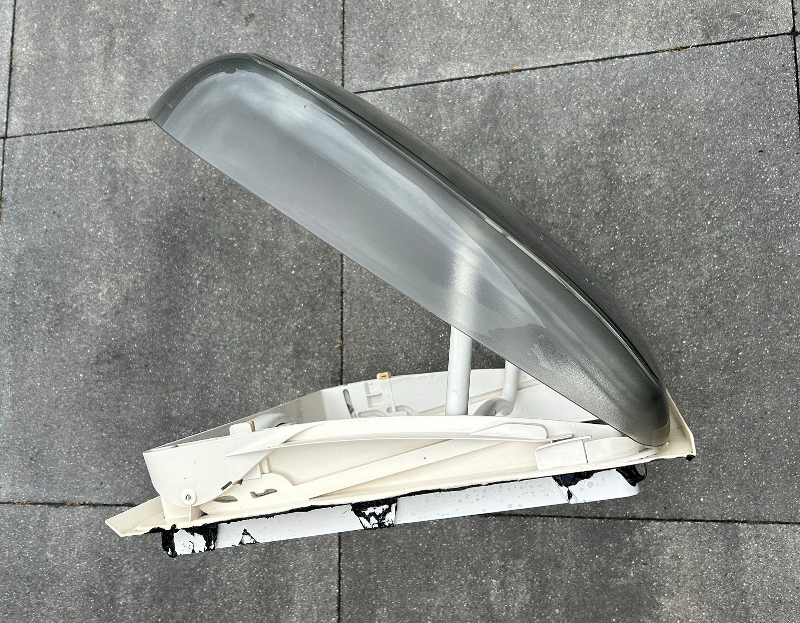 Dometic dakluik 40x40 cm - Gebruikt, Caravans en Kamperen, Caravan accessoires, Ophalen, Gebruikt