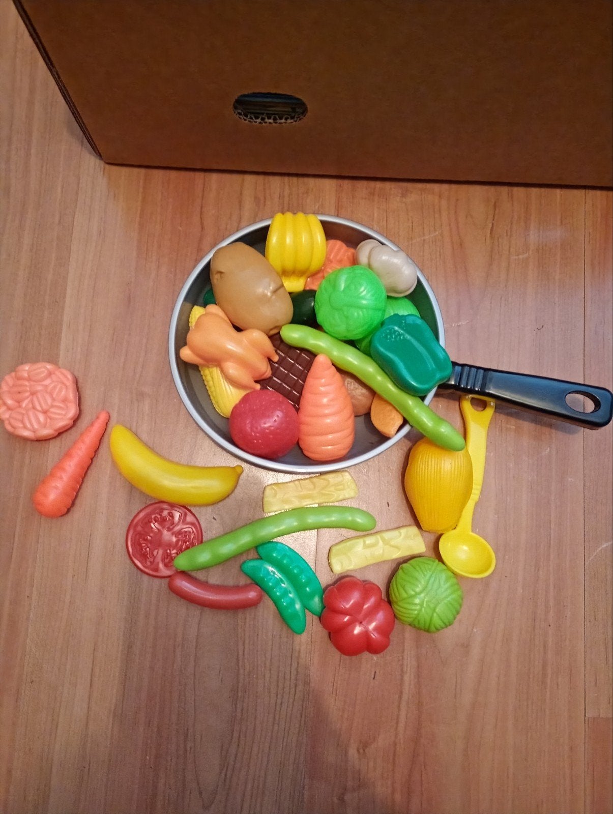 pan met nep eten te koop, Ophalen, Zo goed als nieuw, Overige materialen