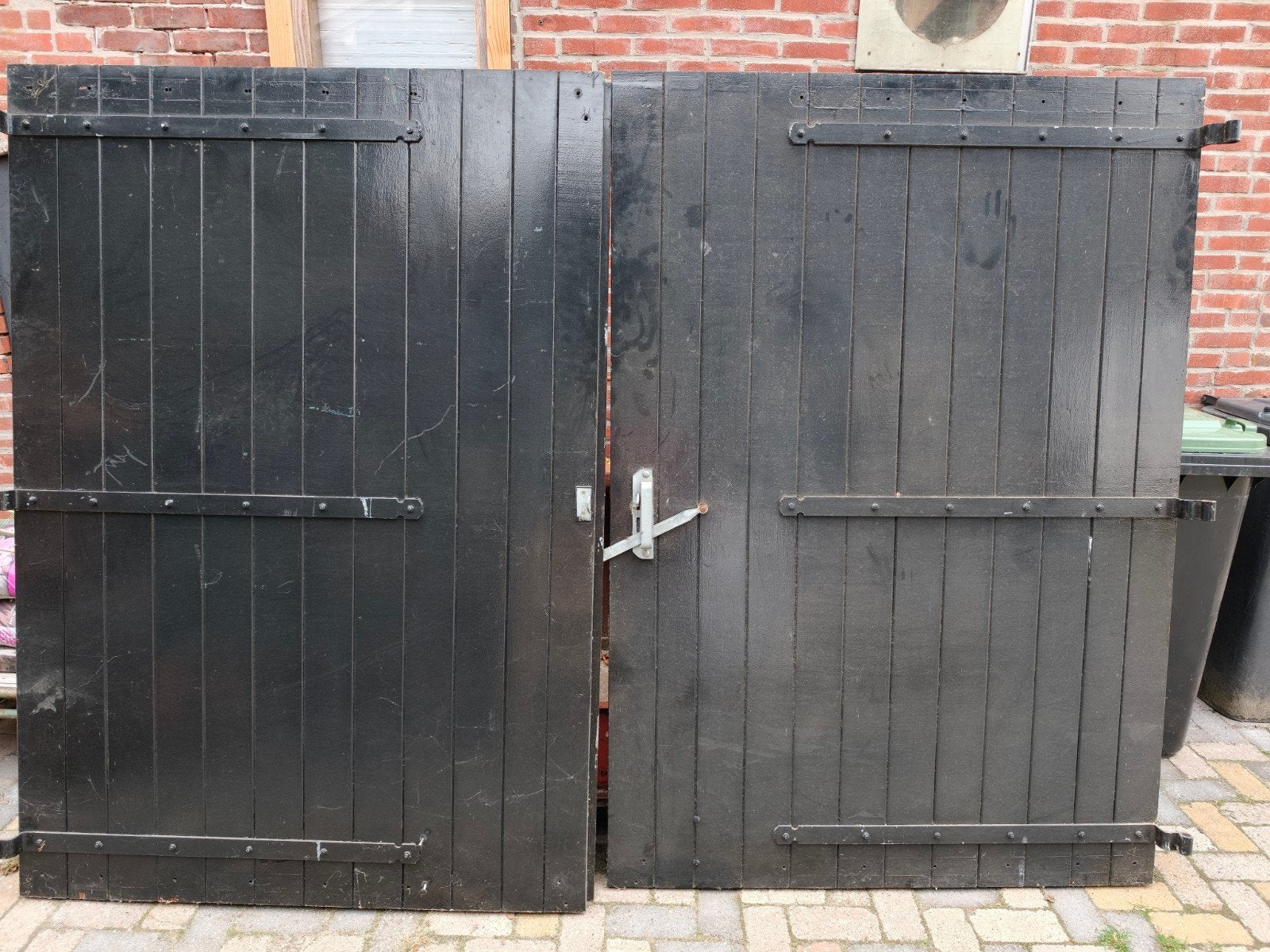 Twee oude schuurdeuren, hardhout, Ophalen, Buitendeur, 200 tot 215 cm