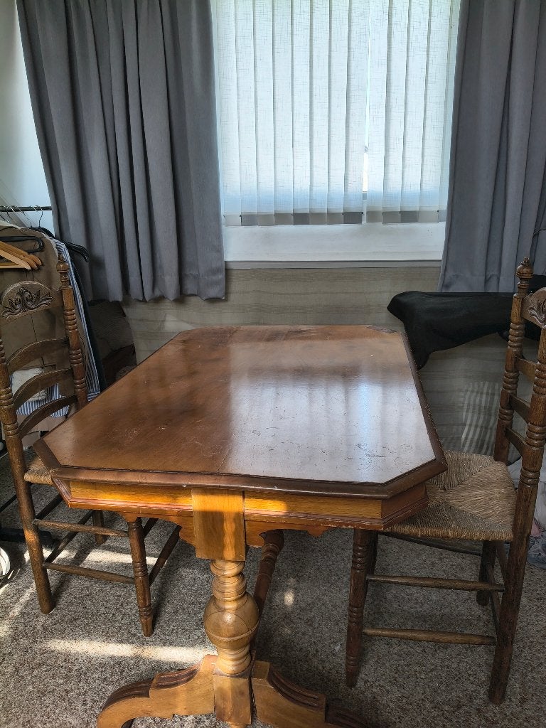Antieke houten tafel met 2 stoelen, Ophalen of Verzenden