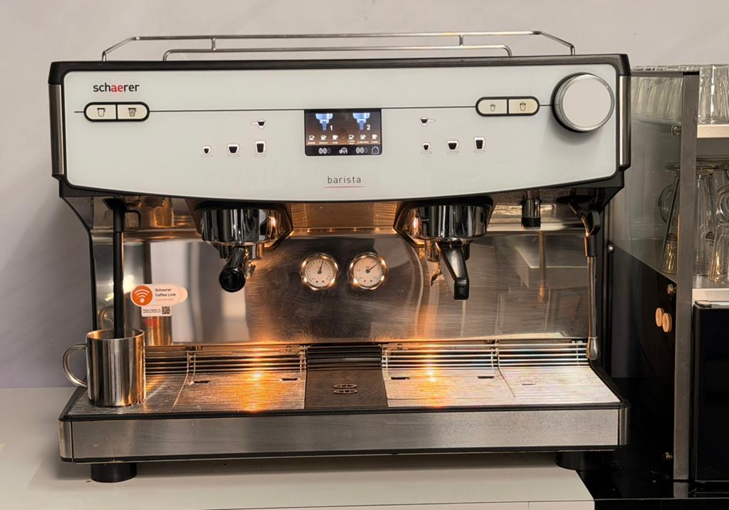 Schaerer Barista Koffiemachine - volledig intern gereviseerd, Ophalen, Espresso apparaat, 10 kopjes of meer, Refurbished