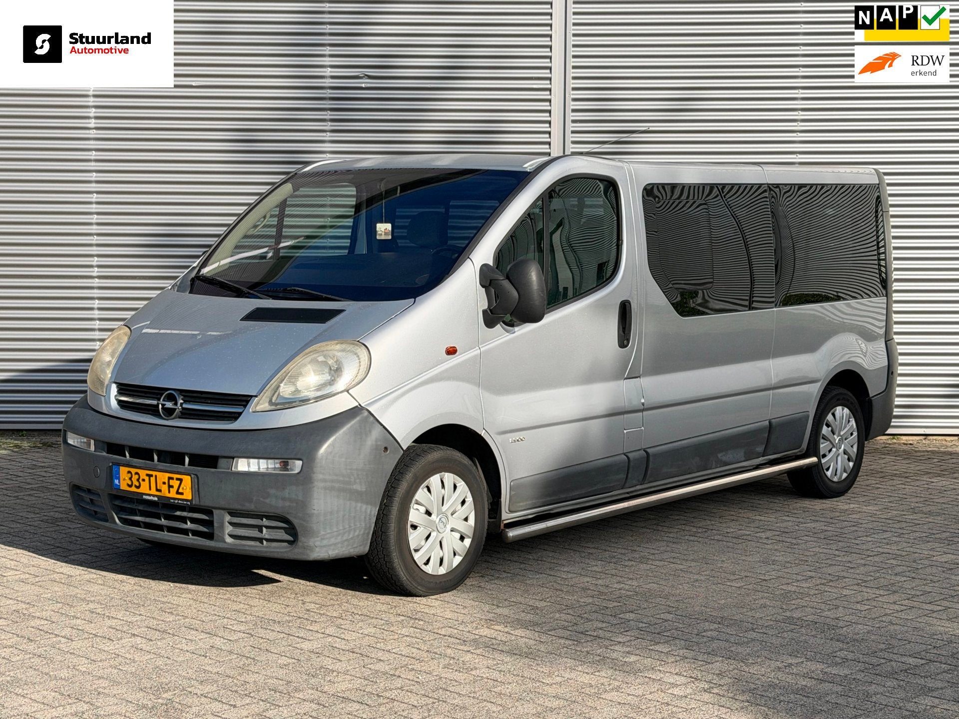 Opel Vivaro Combi 1.9 CDTI L2H1 8 persoons Airco/ PDC/ Trekh, Auto's, 8 stoelen, 2000 kg, Bedrijf, 1870 cc