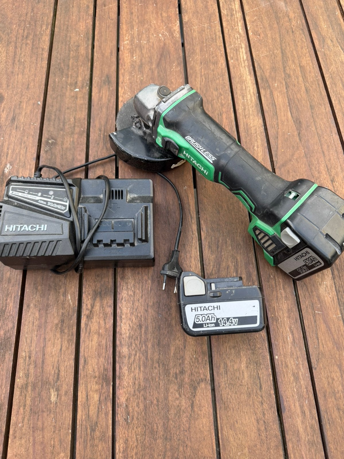 Hitachi haakse slijper, Ophalen, Gebruikt, Haakse handslijpmachine