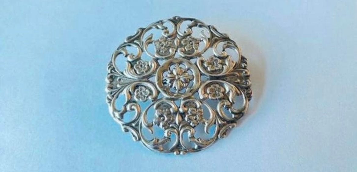 Zilveren BLOEMENBROCHE van v Tiggelen, 4 tot 7 cm, Verzenden, Zo goed als nieuw, Zilver