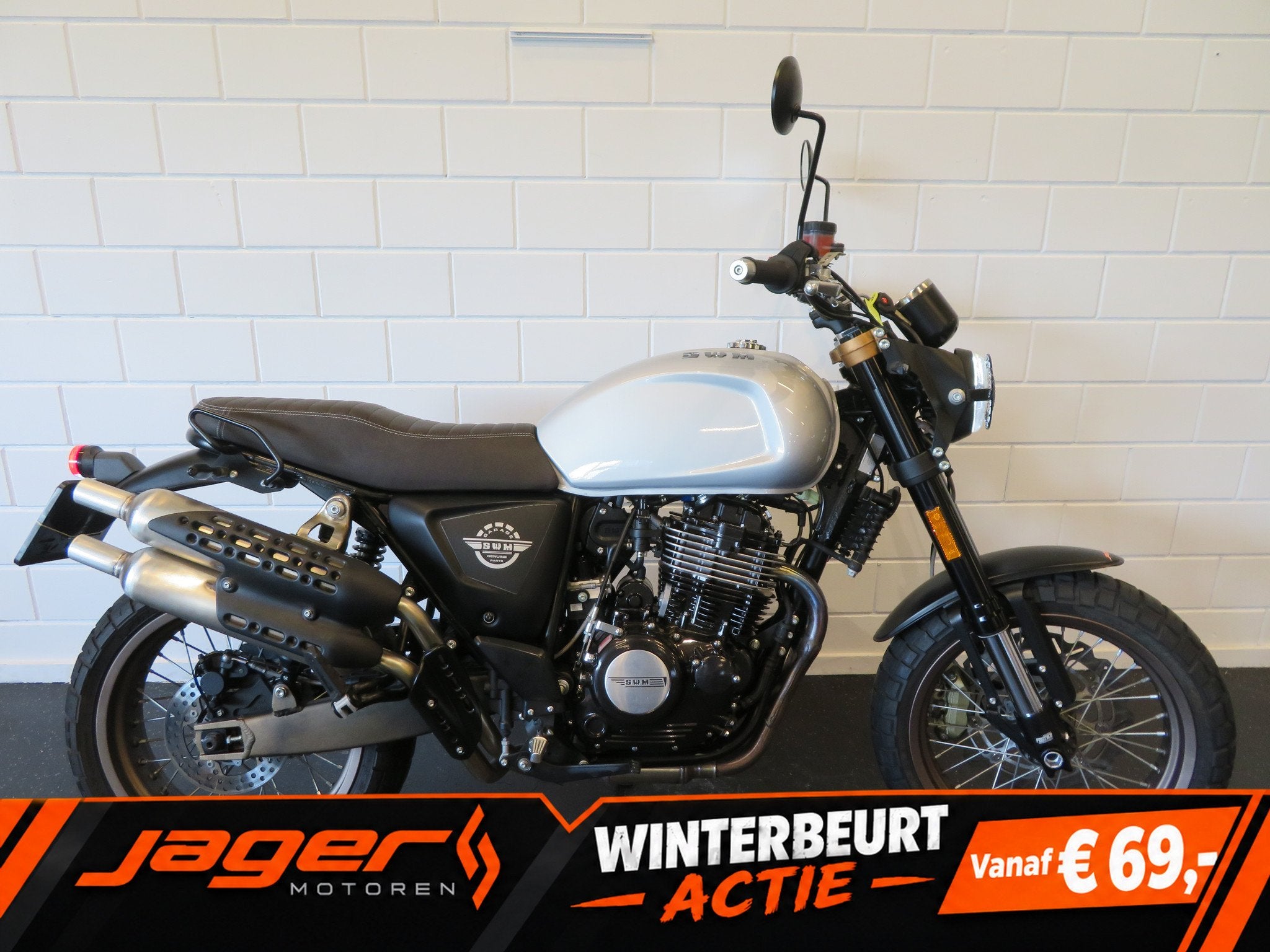 Swm GRAN MILANO OUTLAW 500 SUPERSTRAK! (bj 2019), SWM, Naked bike, Gebruikt, Bedrijf