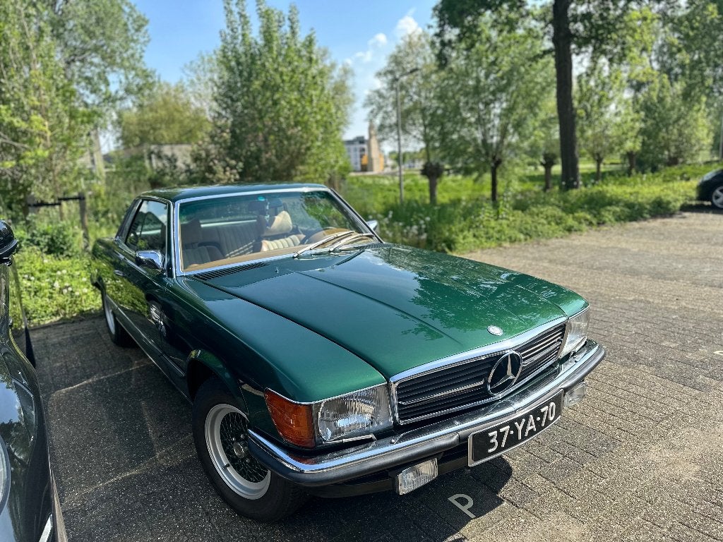 Mercedes bens 350 slc   1974.  V8, Auto's, Achterwielaandrijving, 8 cilinders, Overige kleuren, Leder en Stof