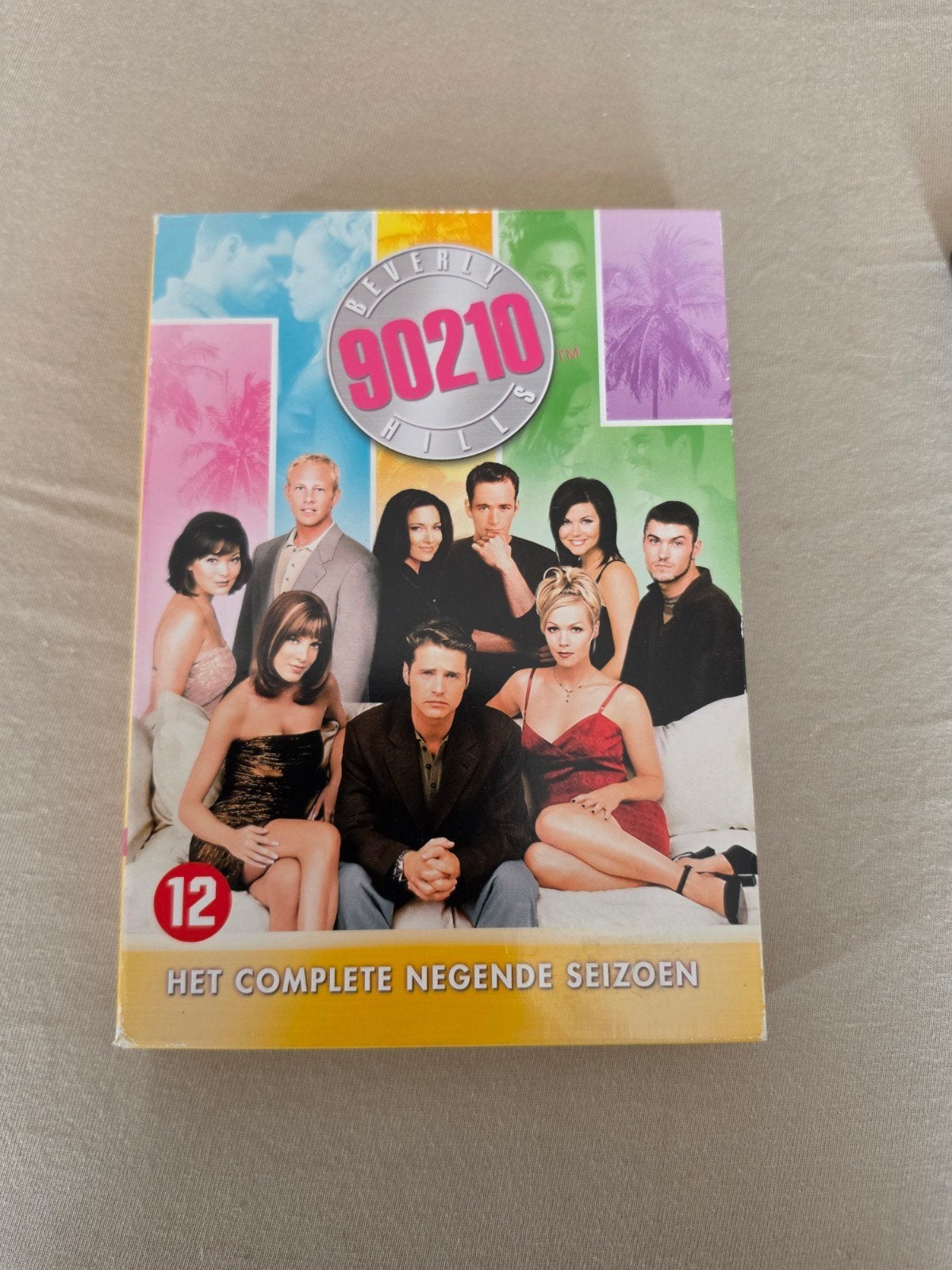 Dvd van beverly hills 90210, Vanaf 9 jaar, Ophalen, Zo goed als nieuw