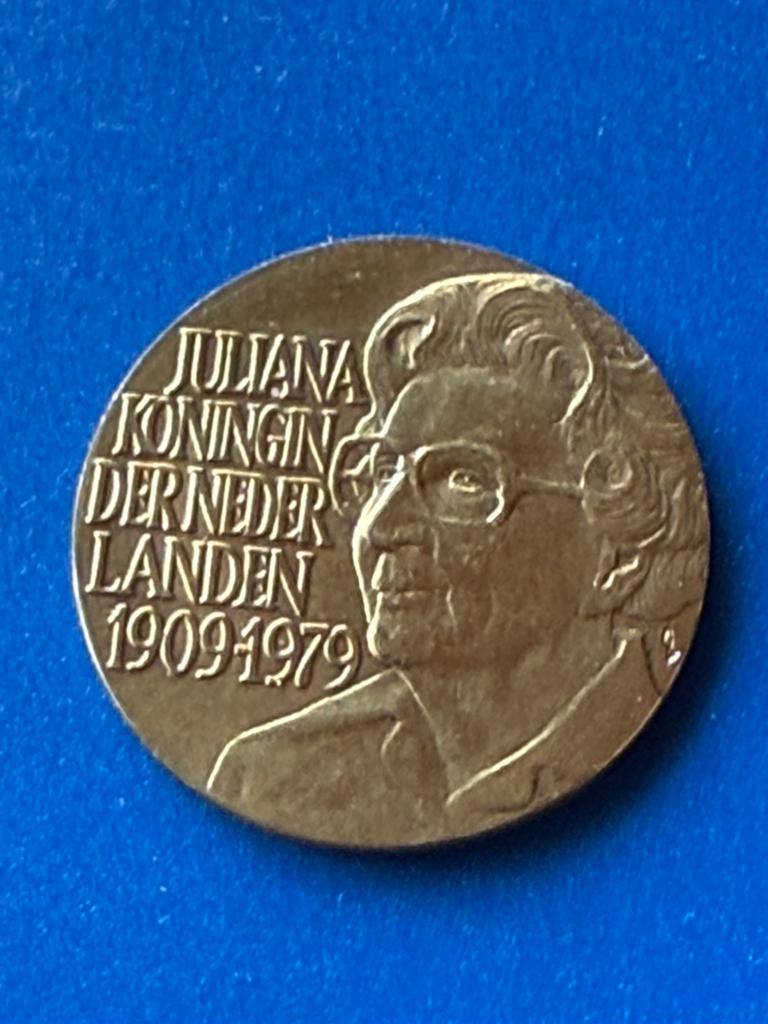 Goud Juliana 1979, Postzegels en Munten, Ophalen of Verzenden, Overige materialen