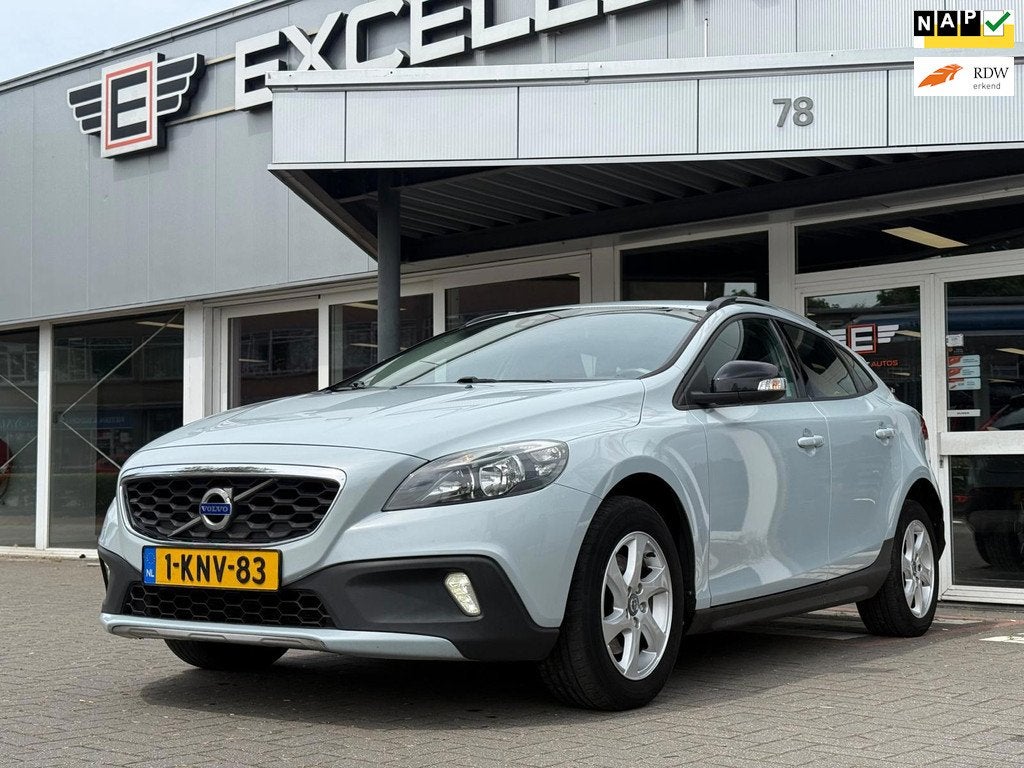 Volvo V40 Cross Country 1.6 D2 Kinetic - Navigatie, Auto's, Volvo, Voorwielaandrijving, Euro 5, Stof, Gebruikt