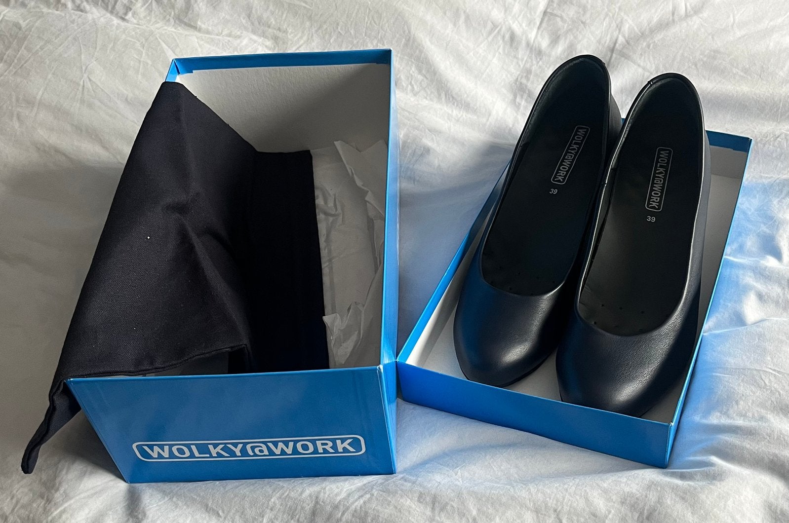 Pumps, Wolky at work, Ophalen of Verzenden, Zo goed als nieuw, Blauw