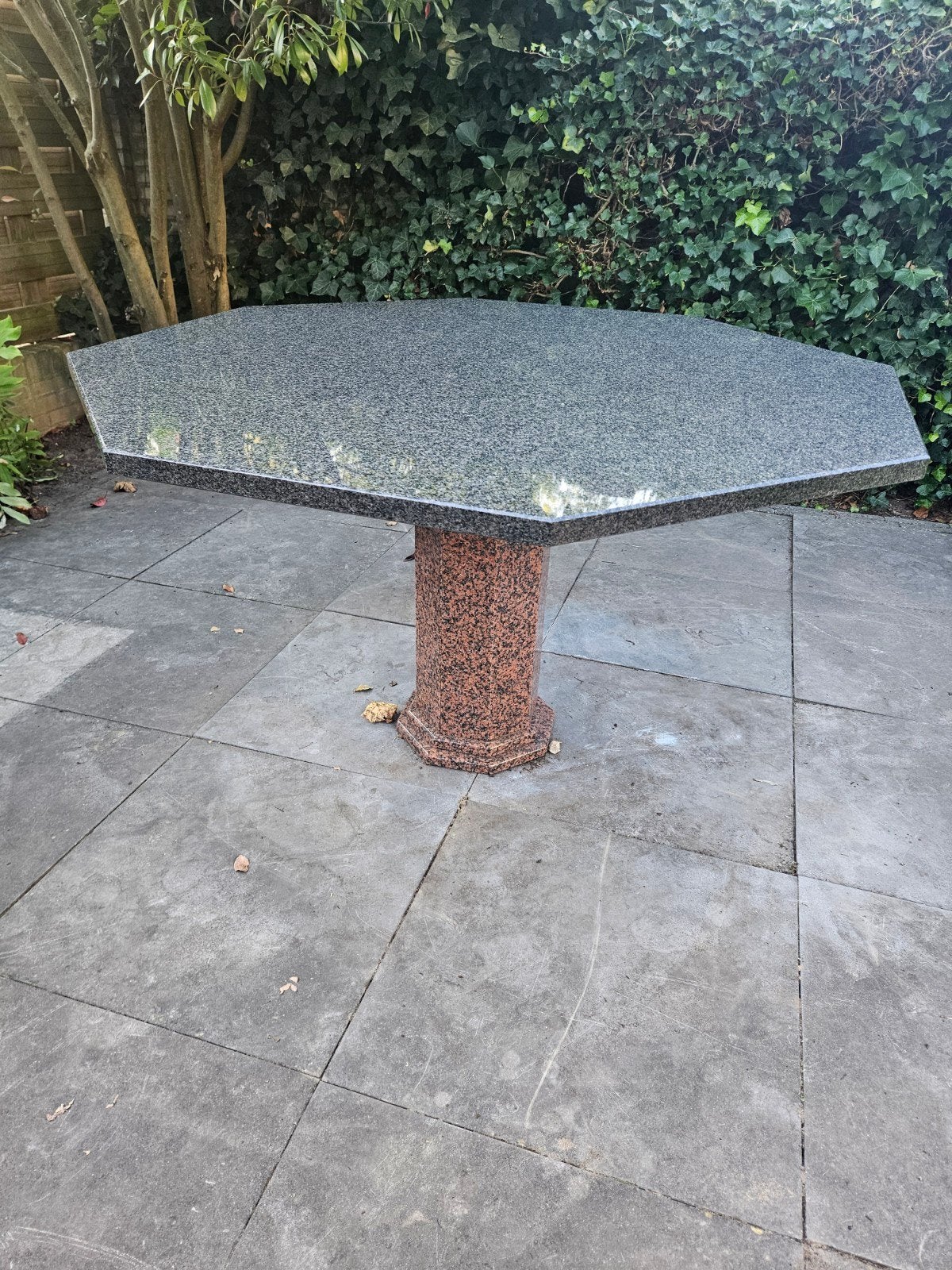 Achthoekige granieten tuintafel, Ophalen, Gebruikt, Rond, Overige materialen