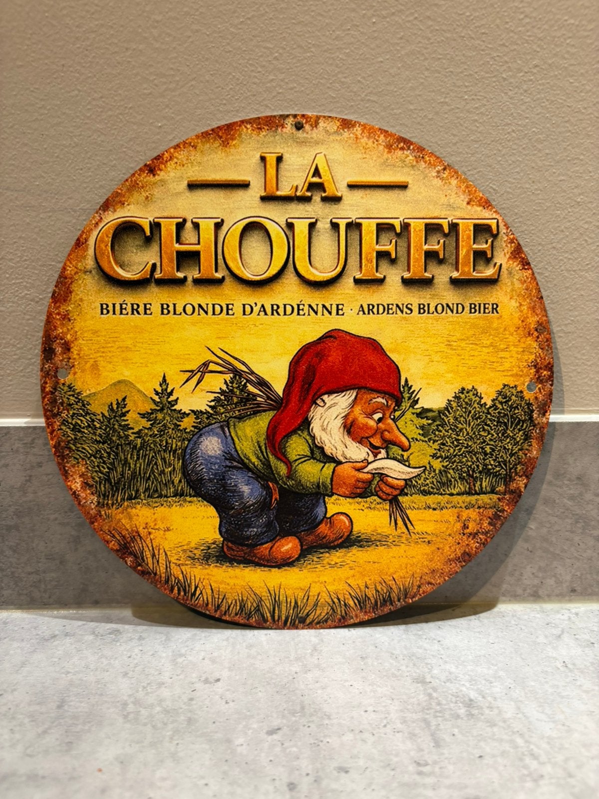 Mancave Bar Café Wanddecoratie metalen bordje La Chouffe, Verzamelen, Biermerken, Ophalen of Verzenden, Zo goed als nieuw, Reclamebord, Plaat of Schild