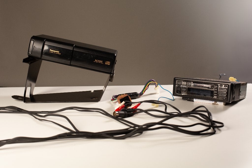 Radio-cassete met cd-wisselaar origineel in de MGB MGC MGGT, Ophalen of Verzenden, Gebruikt, MG