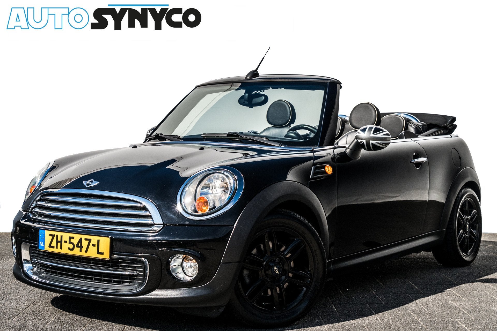 MINI Cabrio 1.6 Cooper Chili | Stoelverwarming | Leder | Cru, Auto's, Mini, Euro 5, Zwart, 4 cilinders, Cabriolet