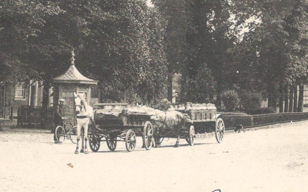 Vervoer -Hoorn-127   Dal   Met P., Verzenden, Voor 1920, Gelopen, Noord-Holland