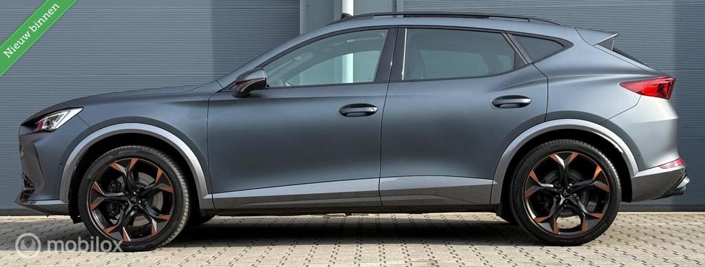 CUPRA Formentor 2.0 TSI 4DRIVE 310PK Pano.dak/MATT/Winterpac, Auto's, Automaat, 4 cilinders, 1544 kg, Zilver of Grijs