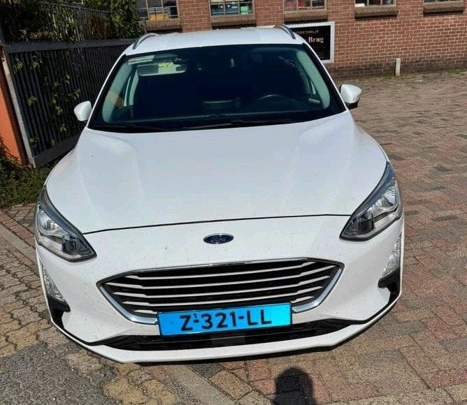 Ford Focus 1.5 Tdci 120pk Powershift 2019 Wit, Auto's, Stof, 1429 kg, 4 cilinders, Wit