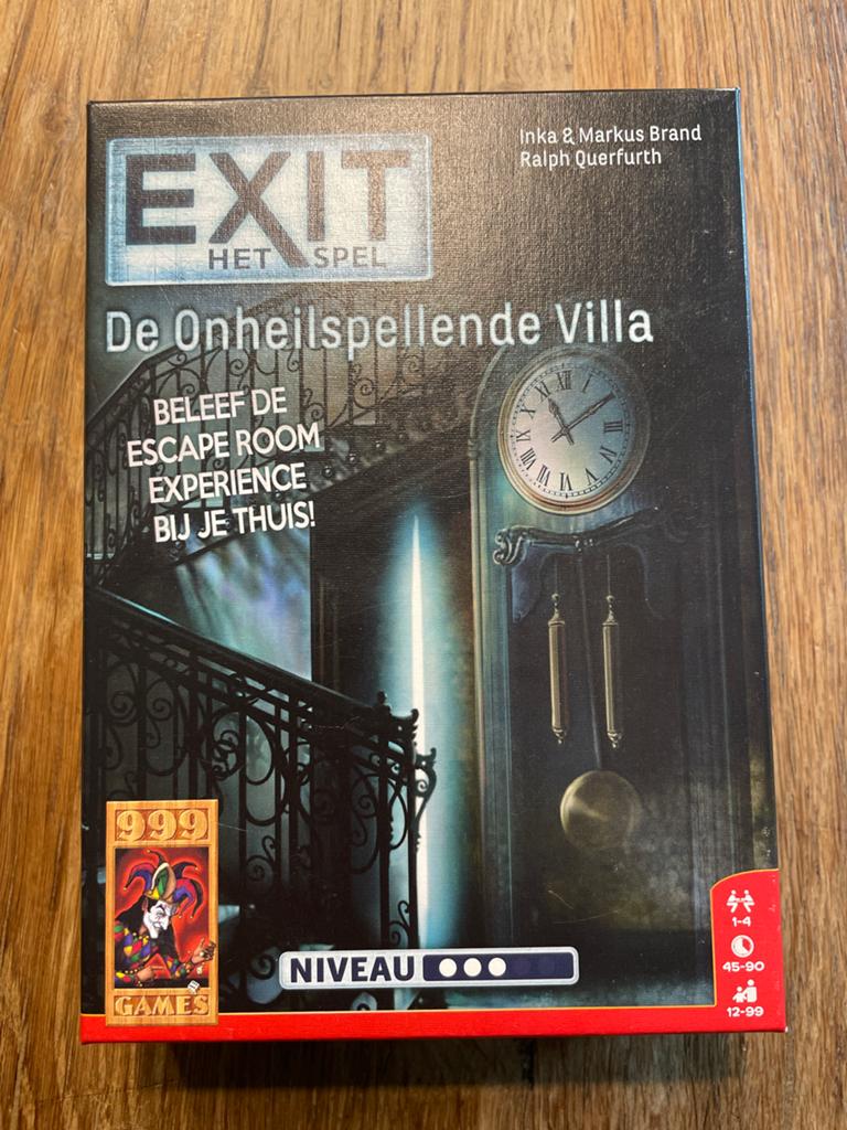 EXIT Het Spel: De Onheilspellende Villa - Escape Room, Ophalen of Verzenden, Zo goed als nieuw