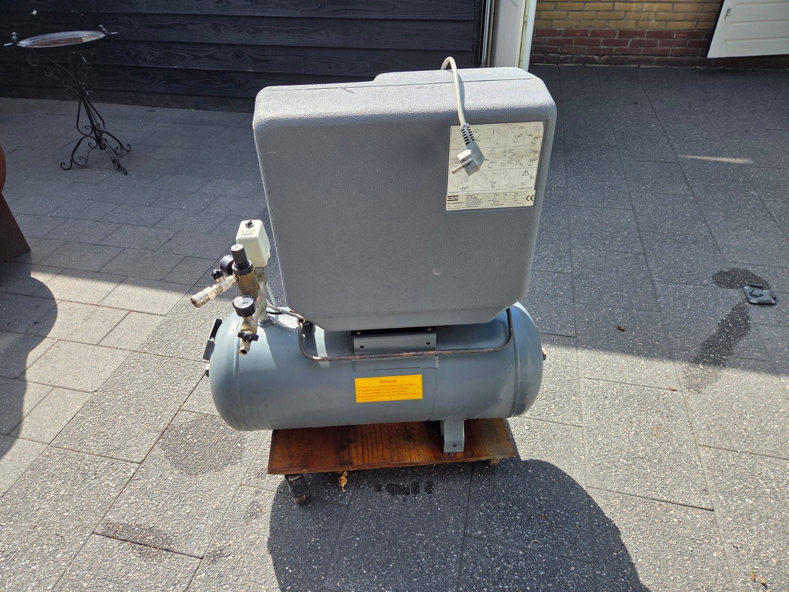 Atlas Copco LX Compressor - 50L, 11 bar, Doe-het-zelf en Verbouw, 25 tot 100 liter, Ophalen, Gebruikt, 200 tot 400 liter/min
