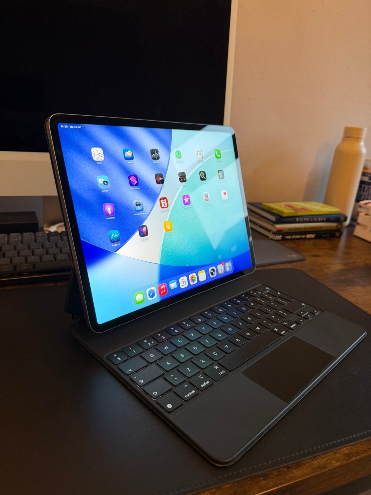 Apple iPad Pro 12.9” | 256GB Space Gray | Magic Keyboard, Computers en Software, 13 inch of meer, Ophalen of Verzenden, Zo goed als nieuw