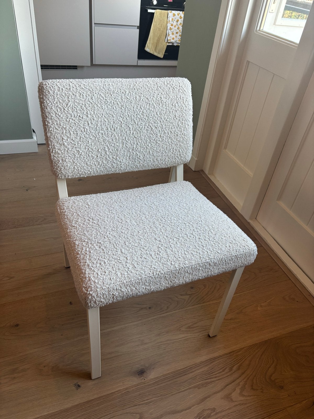 3 Witte comfortabele stoelen, Ophalen, Gebruikt, Drie, Wit
