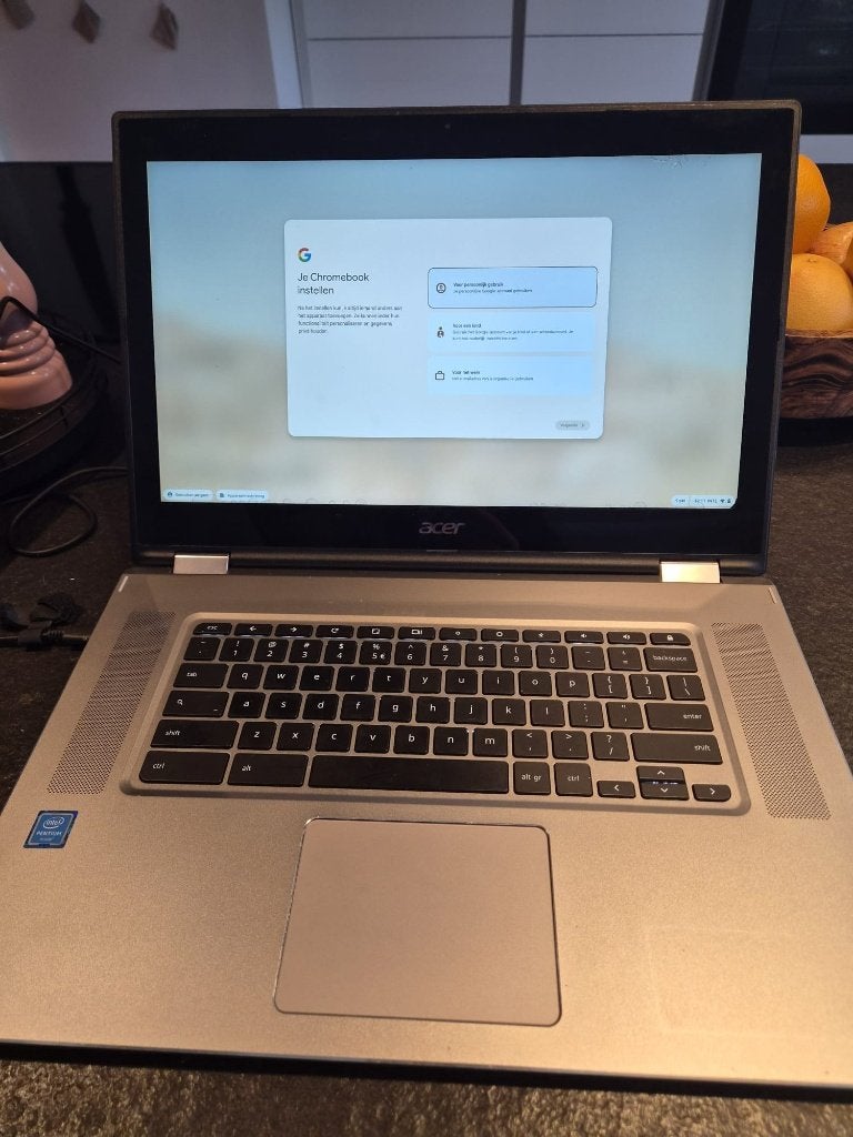 Acer Spin 15 Chromebook, Ophalen, 15 inch, Touchscreen, 4 GB of minder