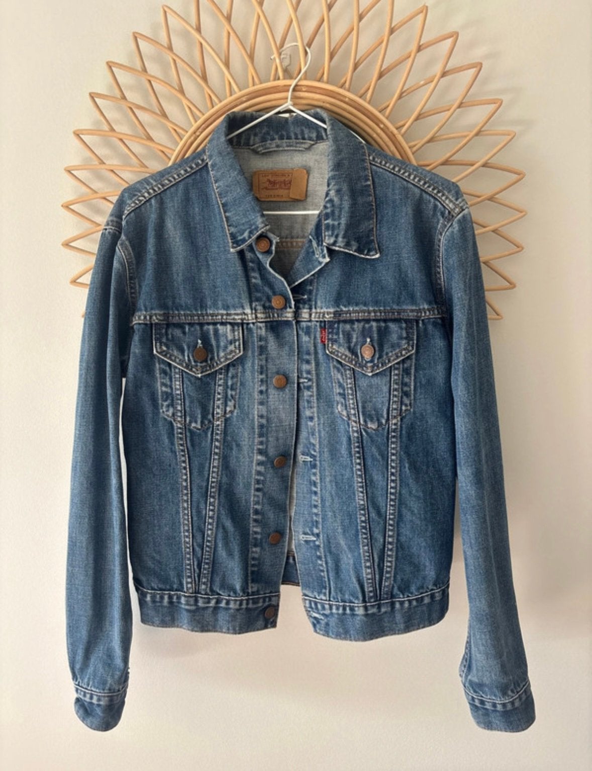 Levi’s spijkerjas maat L, Ophalen of Verzenden, Gedragen, Maat 42/44 (L), Blauw